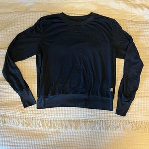 Vuori Womens Coast Crop Crew Long Sleeve Top